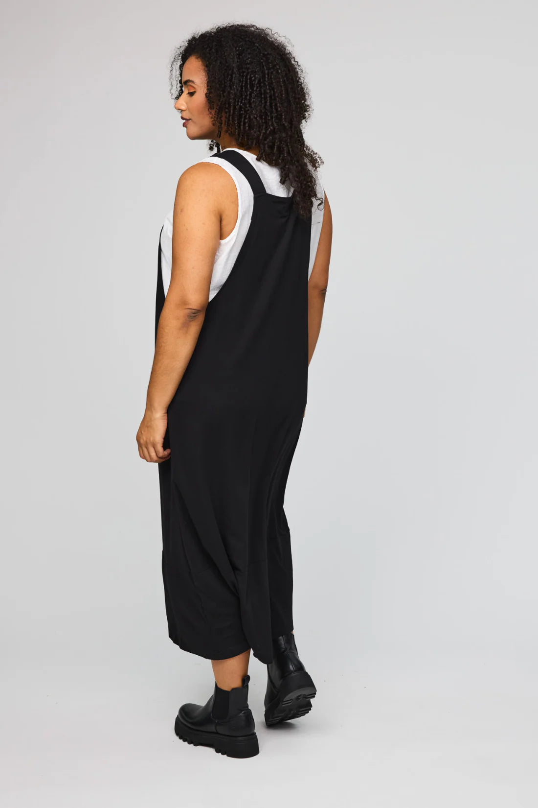 Isabell Spensari - S262885 - Svartur