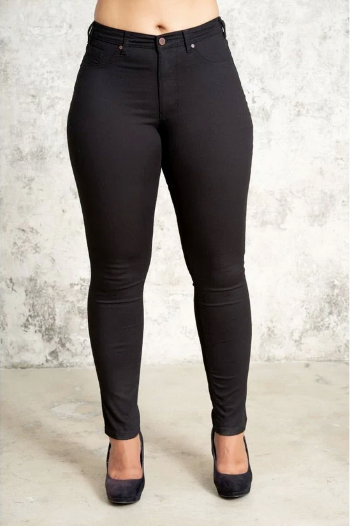 Carmen 32 - Jeans 700