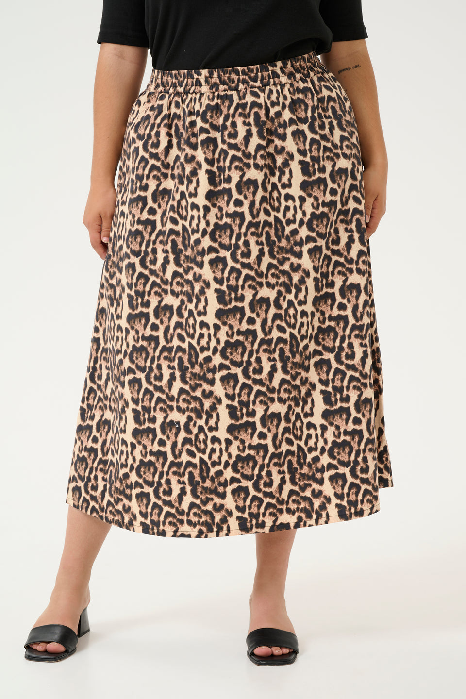 KCleona Skirt - Niðurdeilur