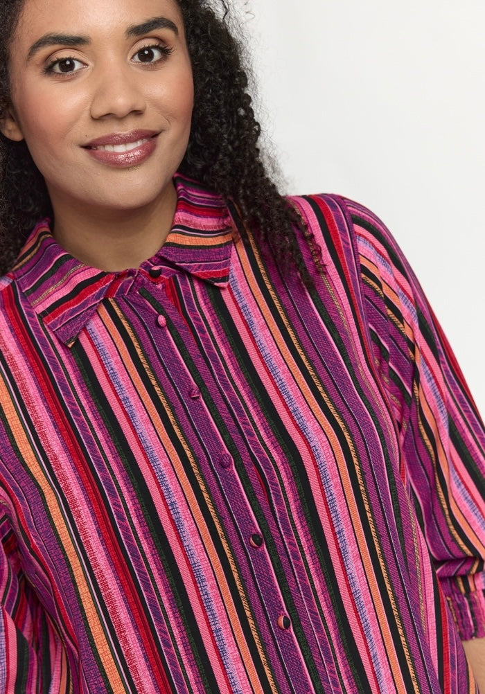 Emilie skjúrta pink stríput