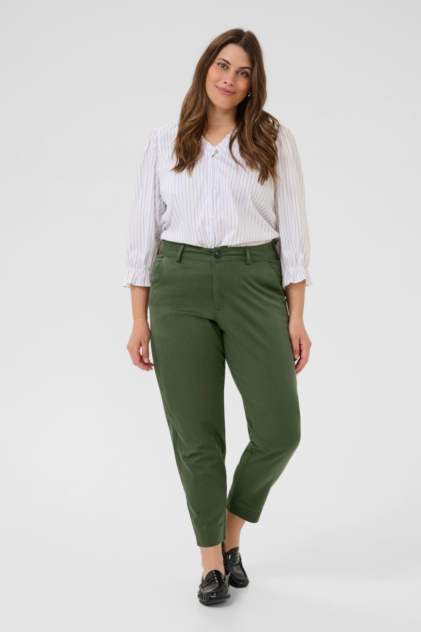 Leana Chino - Buksur